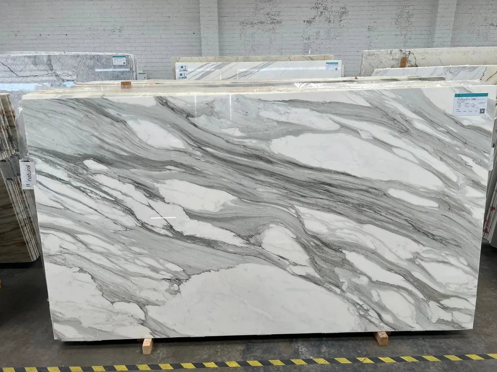 Marble Calacatta slab, polished finish, 123 x 72, Tilehouz countertops