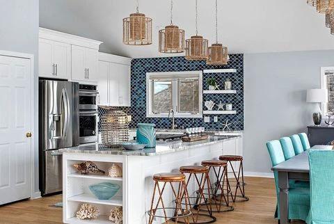 Blue-Green Porcelain Scallop Mosaic tile for walls and ceilings