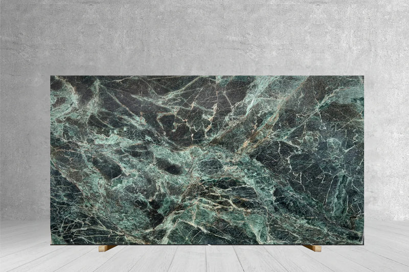 QUARZITE VERDE PROFONDO POLISHED SLAB 3/4" 123X69