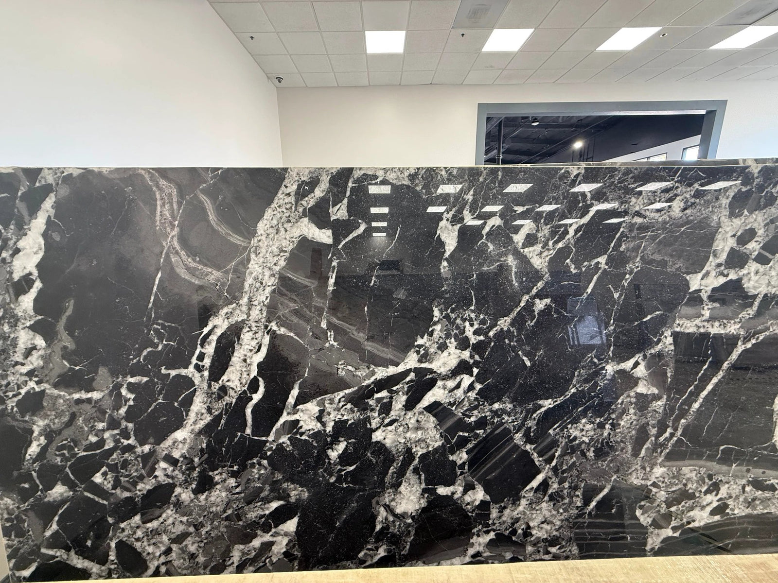 Cristallo Patagonia Black polished quartzite slab 132x81, Tilehouz countertops.