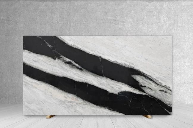 Marble Dalmata polished slab for countertops with bold black veining on white, 119 x 65 cm