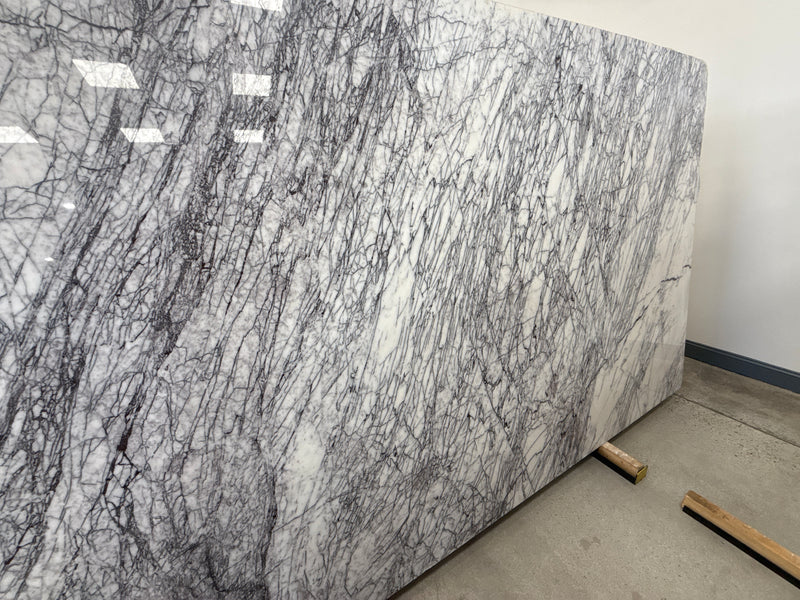 MARBLE LILAC MARBLE POLISHED SLAB 3/4" 121x75