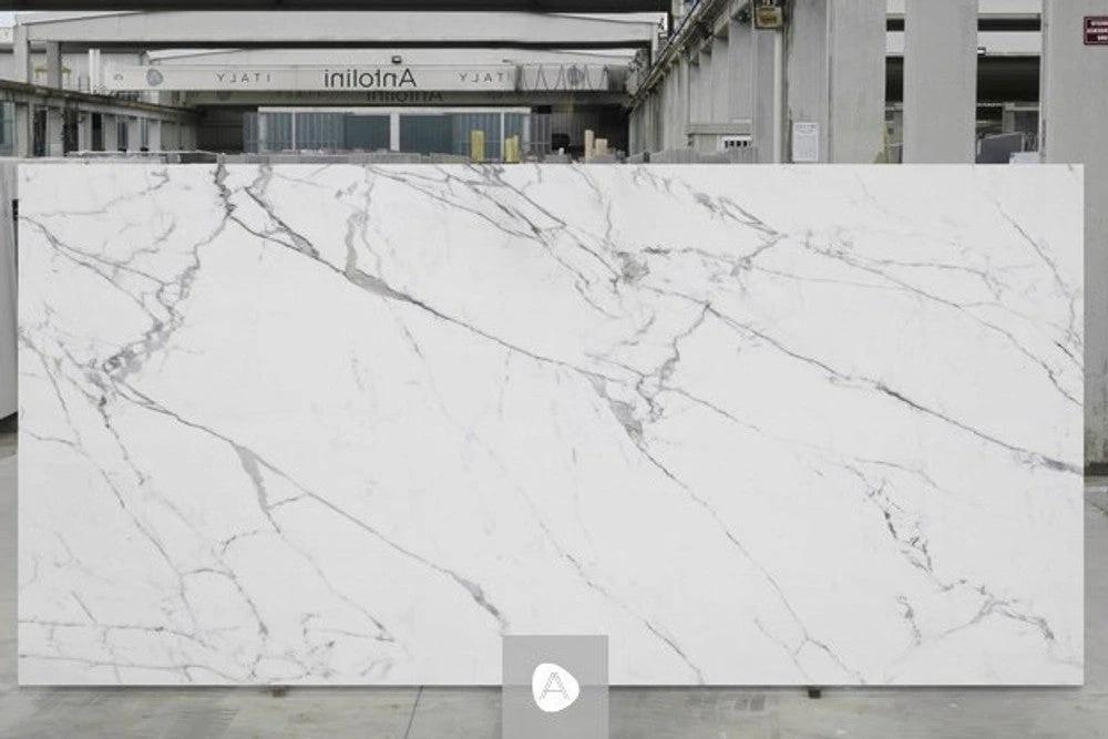 Statuario Fantastico porcelain countertop slab by Tilehouz, 1/2 in polished, white with gray veining, 127 x 64 cm.