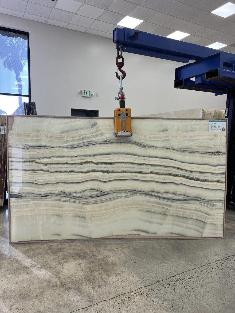 ONYX Slab, Velluto exotic polished countertop slab, 3/4 in, 104 x 58, Tilehouz