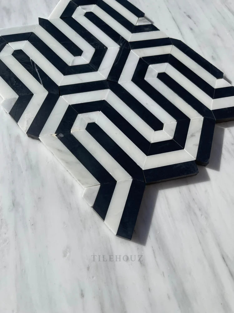 Asian Statuary Berlinetta Mosaic W/Black Polished&Honed Marble