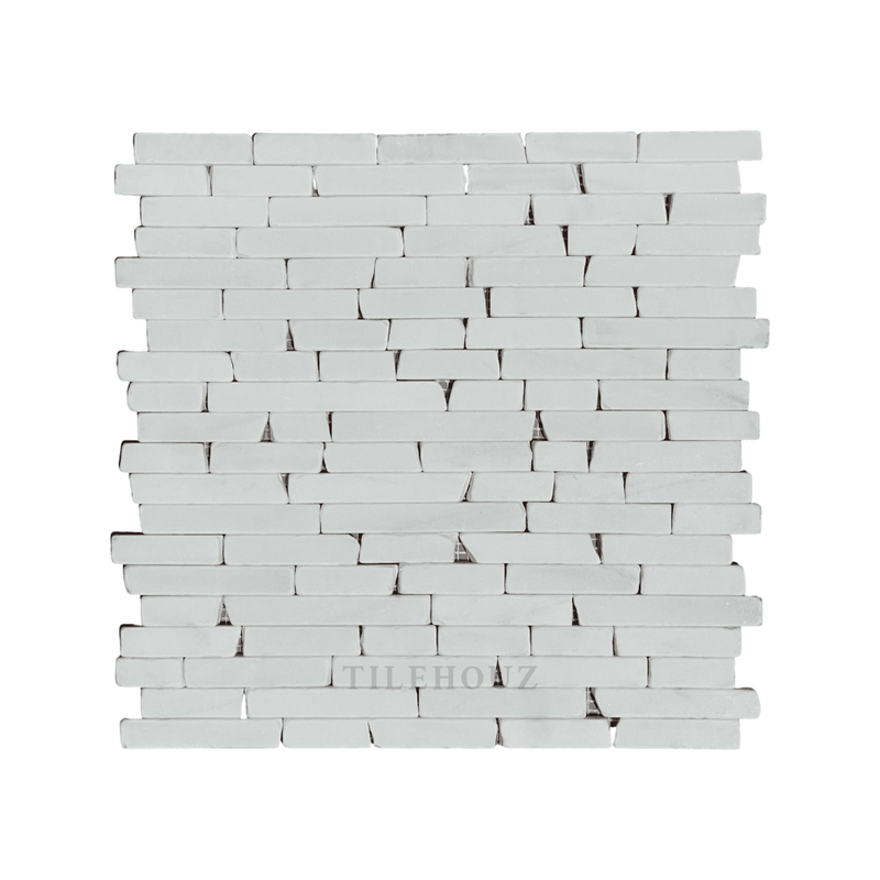 White Dolomite (Bianco Dolomiti) Manhattan/random Strip Tumbled Mosaic