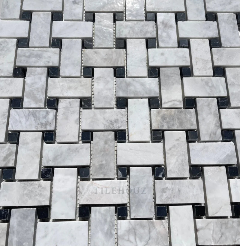 Bianco Gris Dolomite Leathered Basketweave Mosaic W/Black Dots Marble