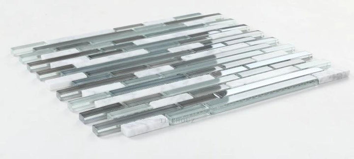 Glass mosaic sheet in blue and white marble finish, 11.75 x 12 inches