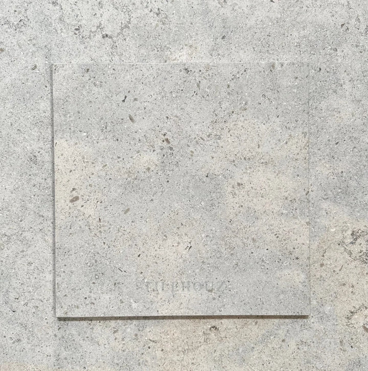 【美品】ROCHAS +クエルン 2点おまとめ割引適用 Moroccan Limestone | 2x8 | Sahara | Matte – Alexander James