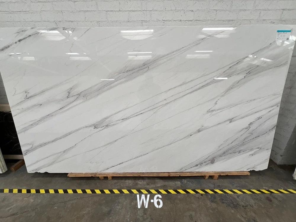 Marble Slab Tilehouz Calacatta Colorado, polished white with gray veins, 130 x 70 slab for countertops