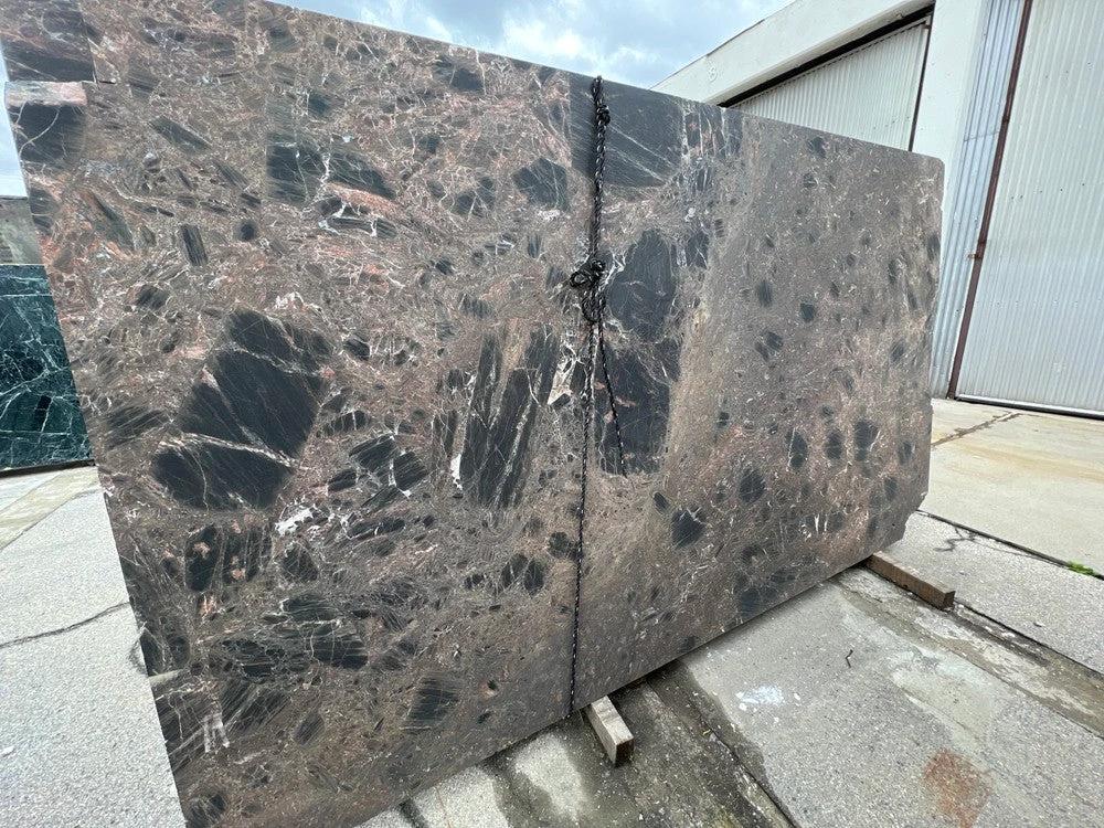 Granite slab Marron Bois Leather finish with dark brown/black veining, 108 x 63 countertop slab