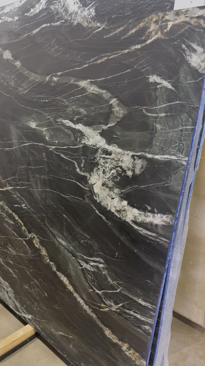 GRANITE BELVEDERE LEATHERED SLAB 3/4 SLAB 118 x 78