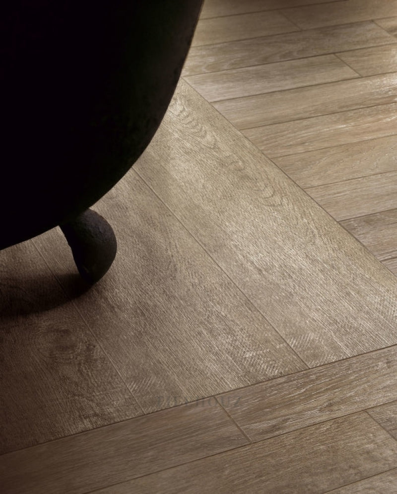 Selection Oak Amber 8 X 48 Porcelain Tiles