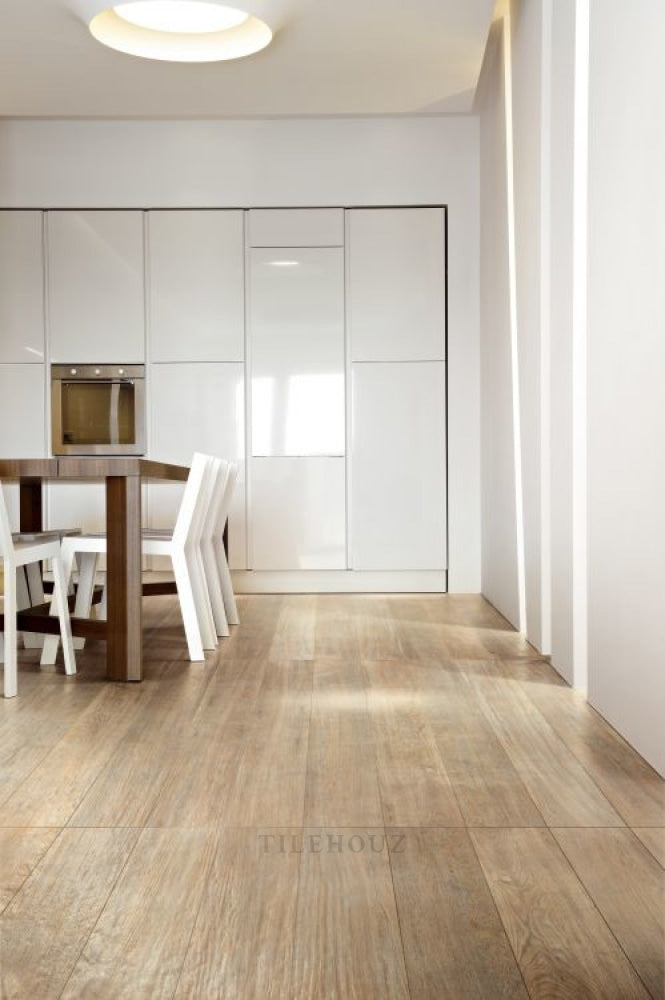 Selection Oak Cream 6 X 36 Porcelain Tiles