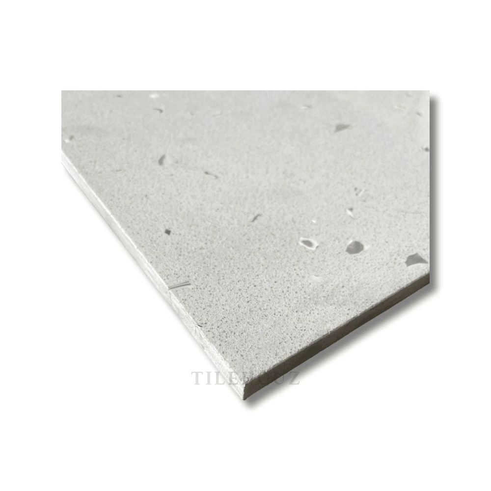 Riviera 24x24 quartz tile, polished finish by Tilehouz